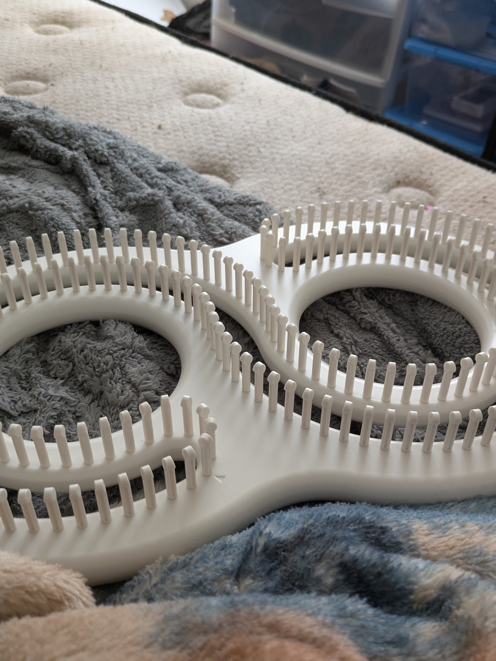 White Interlocking Circular Loom Knitting Tool